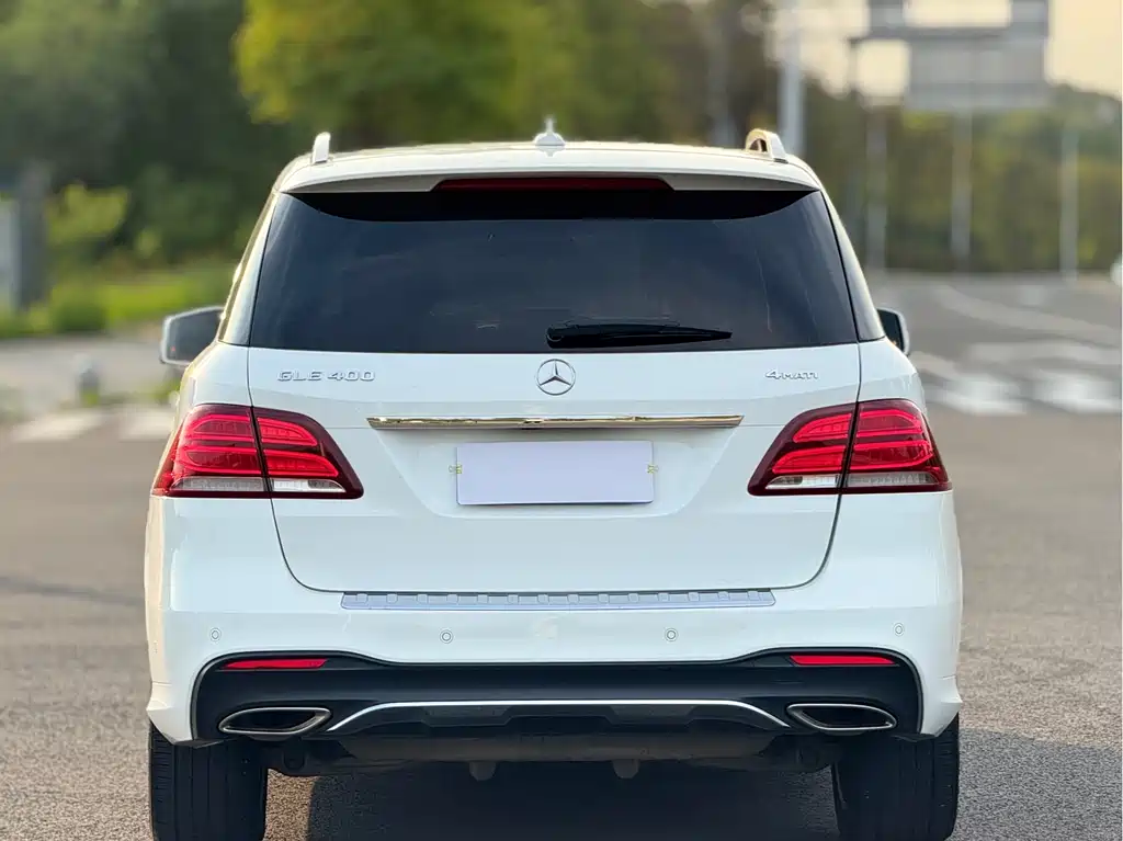 Mercedes-Benz GLE 2018 — фото 15