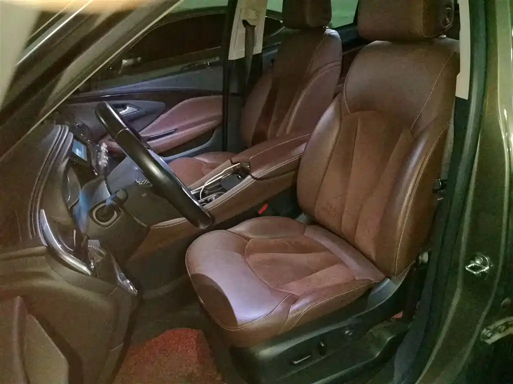 Buick Envision Plus 2017 — фото 16