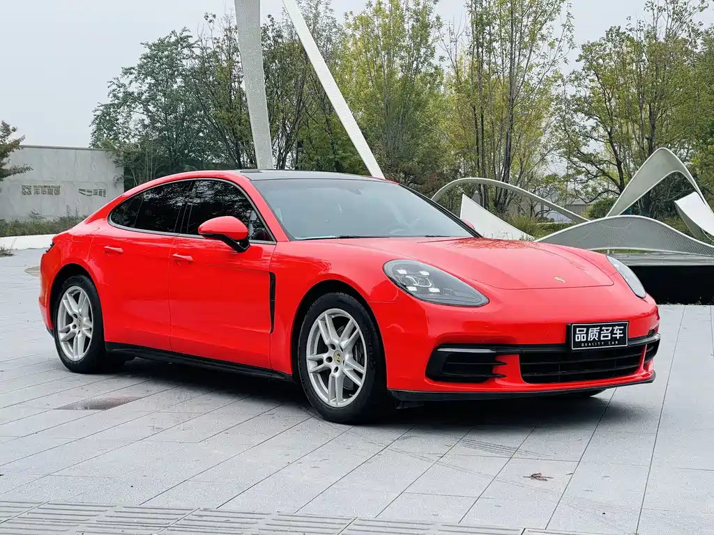 Porsche Panamera 2018 — фото 3