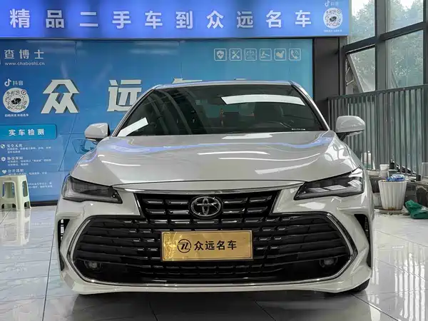 Toyota Avalon 2022