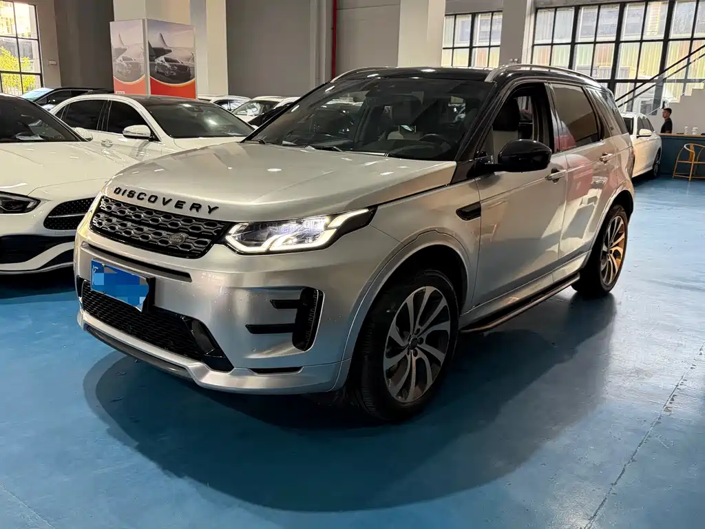Land Rover Discovery Sport 2021 — фото 1