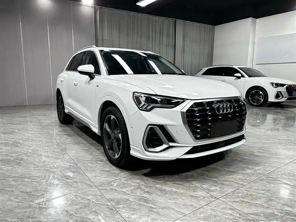 Audi Q3 2022