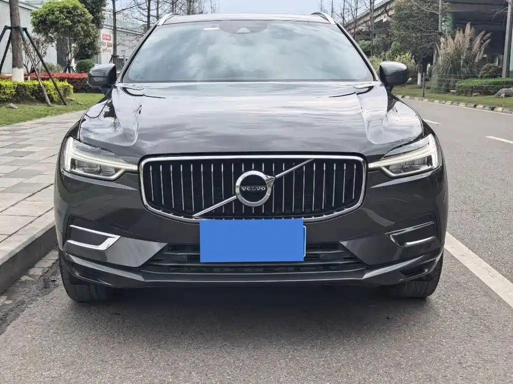 Volvo XC60 2020 — фото 2