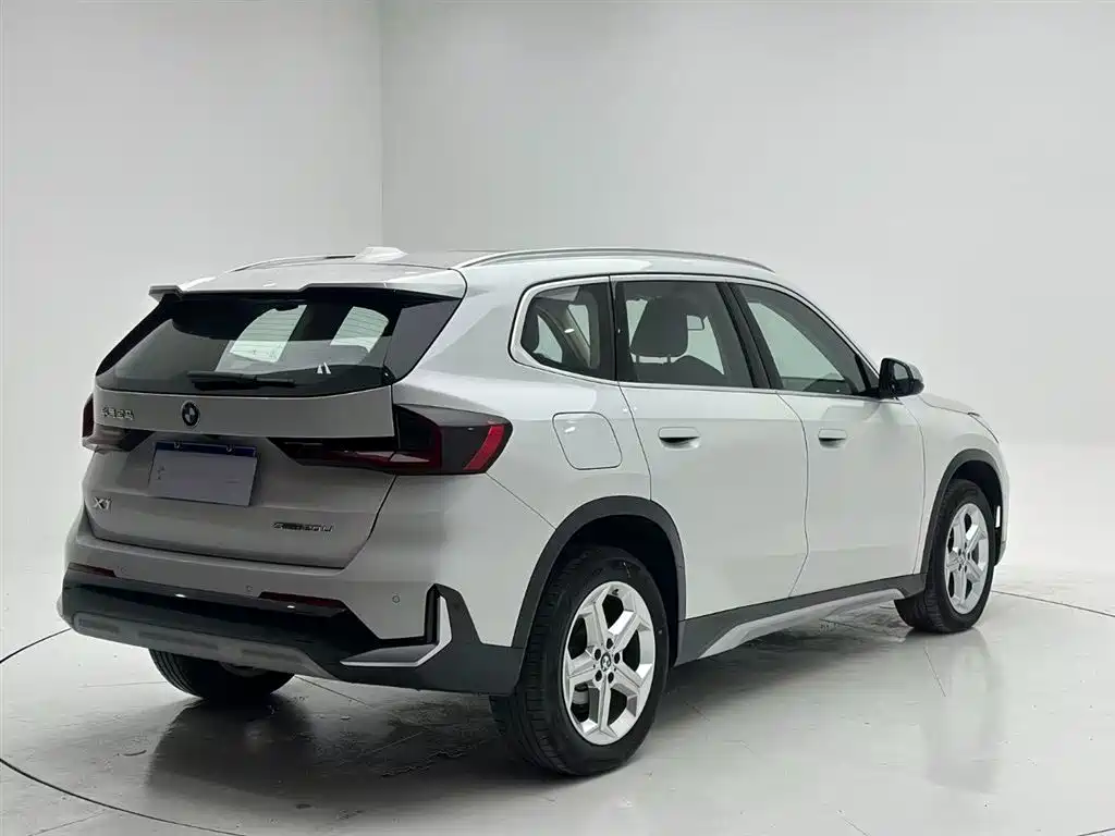 BMW X1 2024 — фото 6
