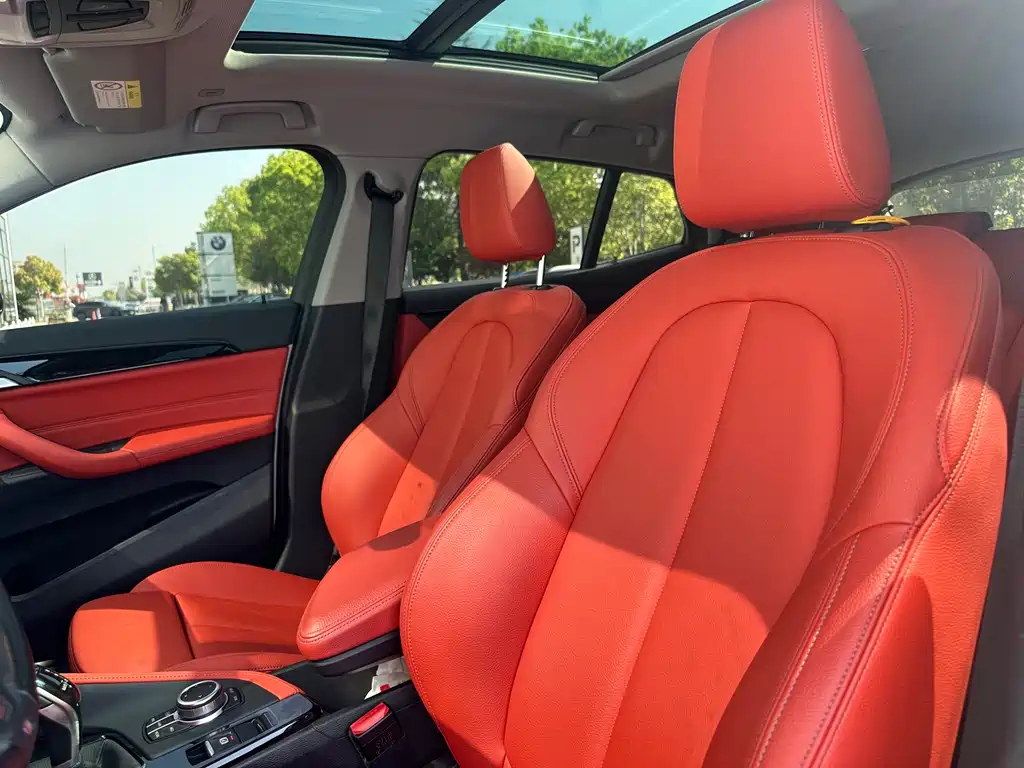 BMW X2 2023 — фото 13