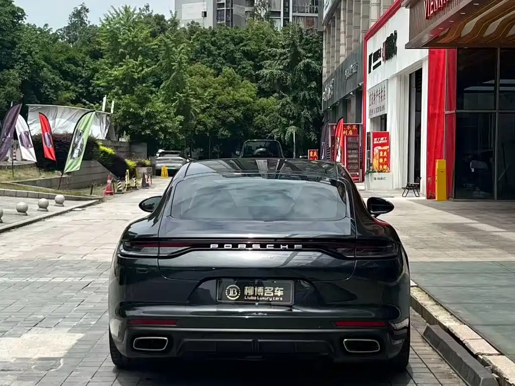 Porsche Panamera 2023 — фото 11