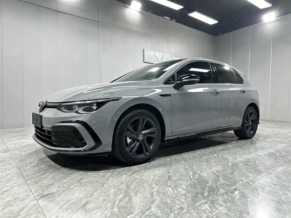 Volkswagen Golf 2022