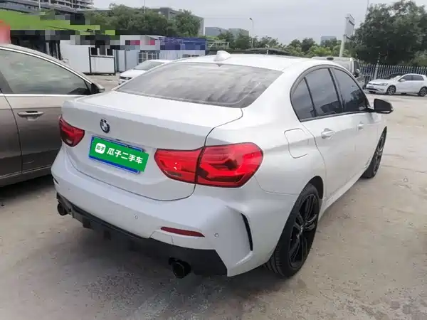 BMW 1 Series 2022
