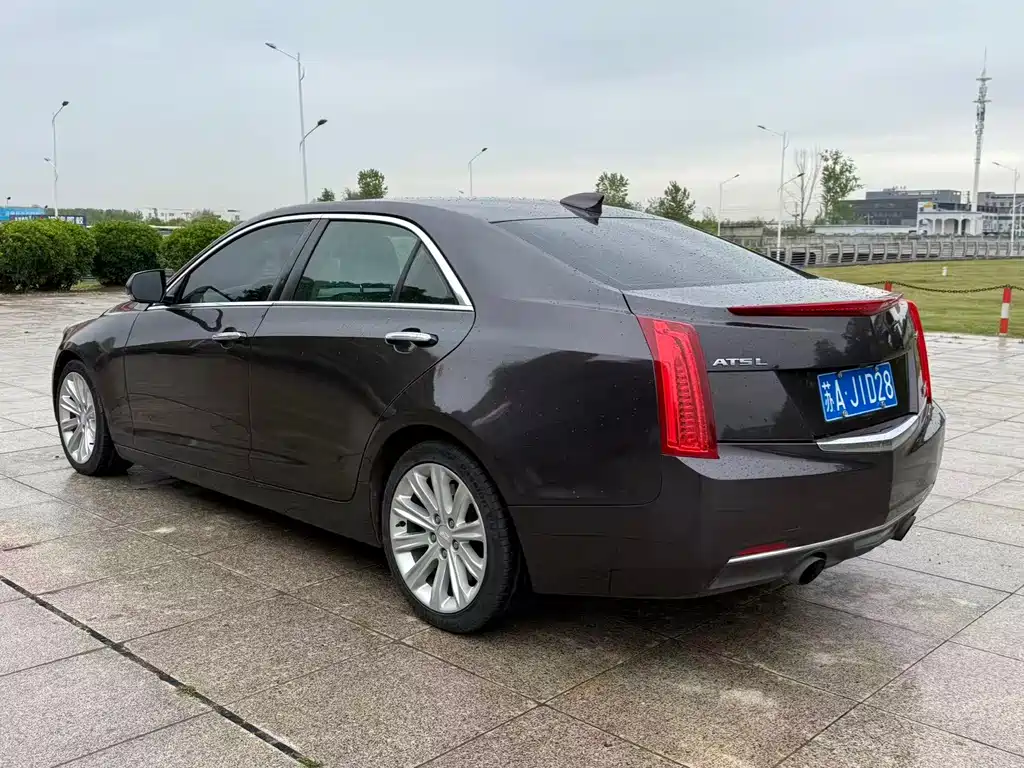 Cadillac ATS-L 2016 — фото 1