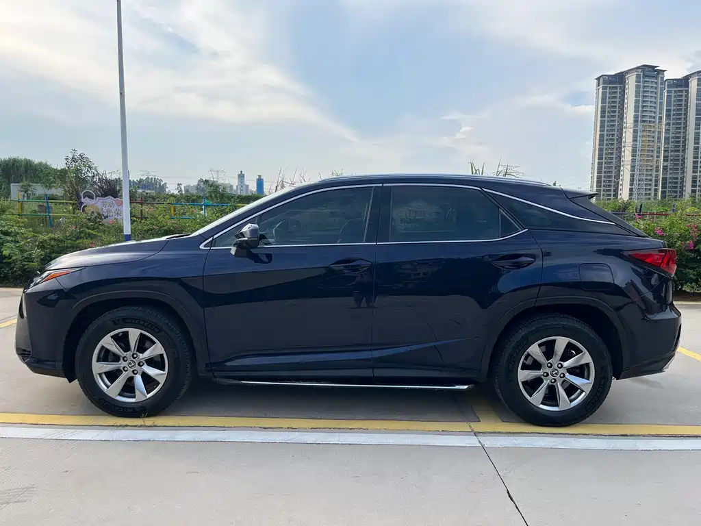 Lexus RX 2018 — фото 3
