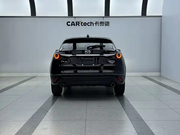 Mazda CX-4 2021