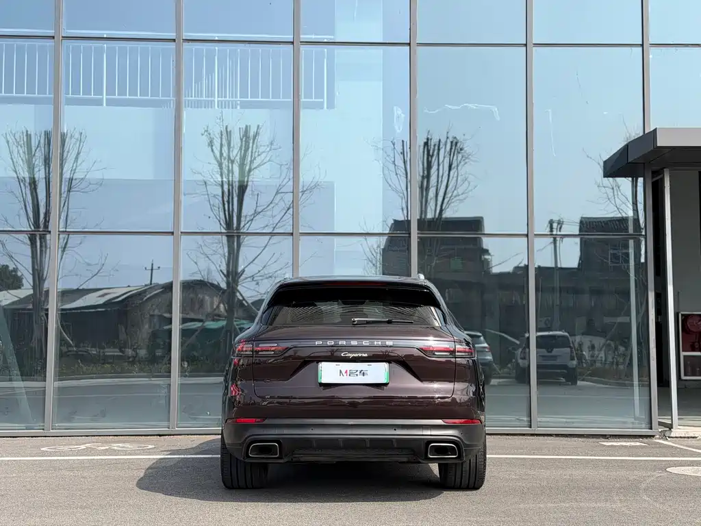 Porsche Cayenne Hybrid 2019 — фото 4