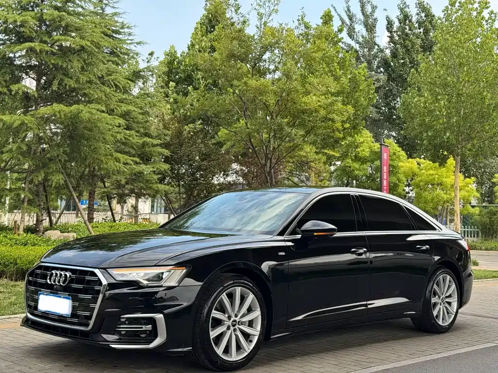 Audi A6L 2024 — фото 1