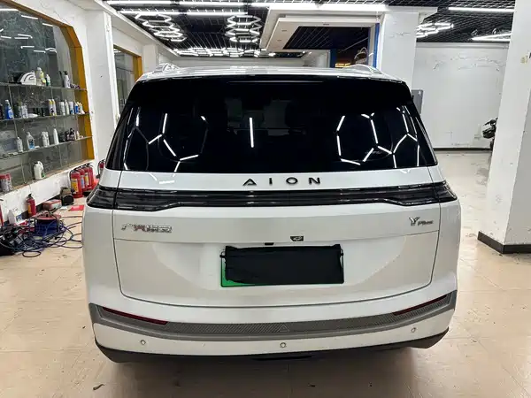 Aion Y 2024