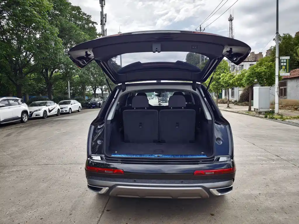 Audi Q7 2021