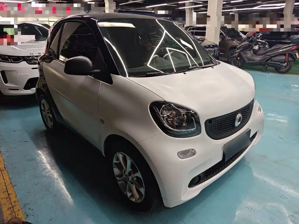 smart fortwo 2017 — фото 4