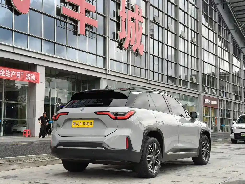 NIO ES6 2022