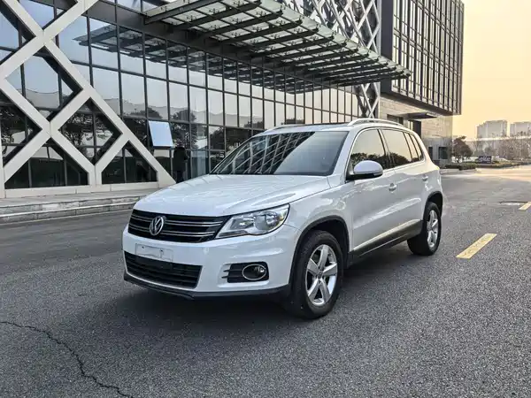 Volkswagen Tiguan 2012