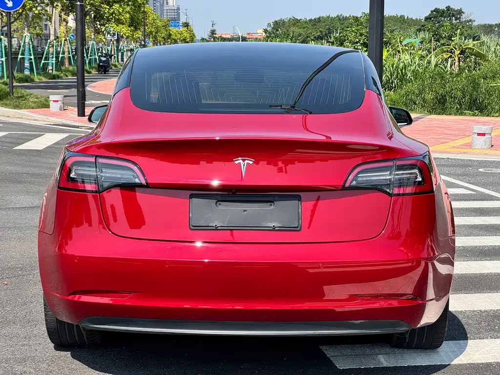 Tesla Model 3 2019 — фото 12