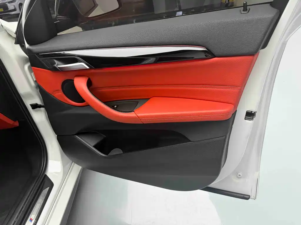 BMW X2 2020 — фото 16