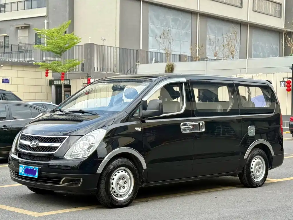 Hyundai H-1 2013 — фото 4