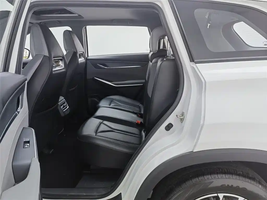 Changan CS75 PLUS 2024 — фото 15