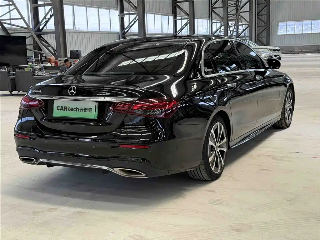 Mercedes-Benz E-Class New Energy 2022 — фото 3