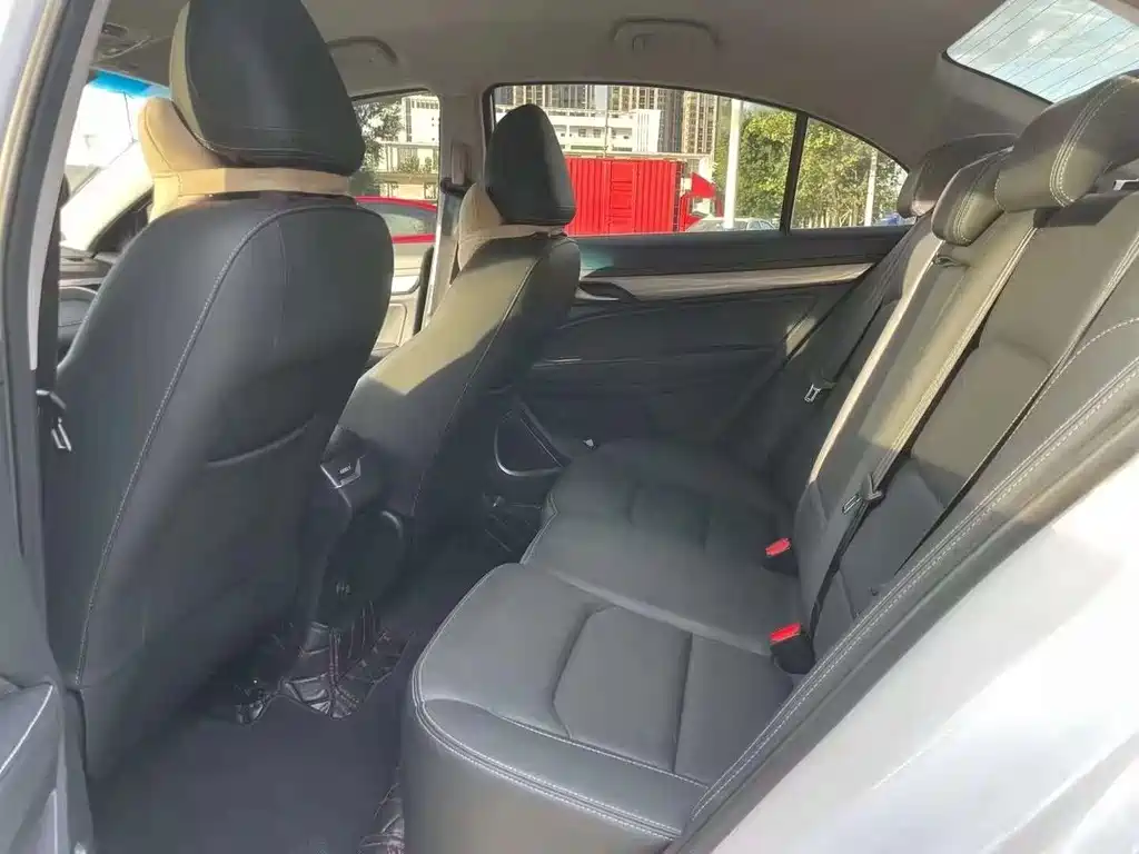 Geely Emgrand 2019