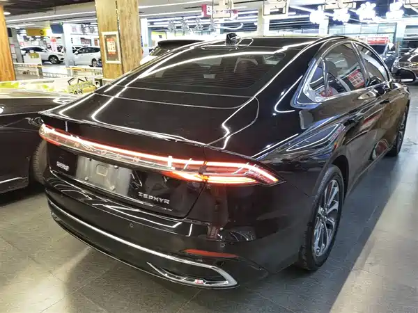 Lincoln Z 2022
