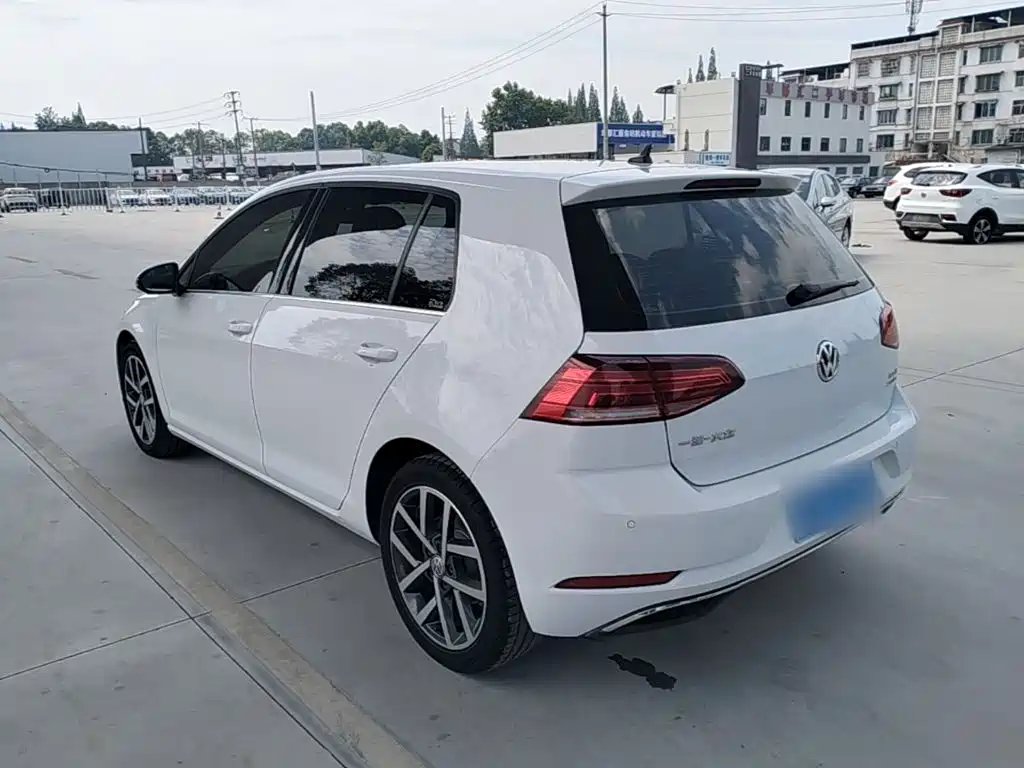 Volkswagen Golf 2020