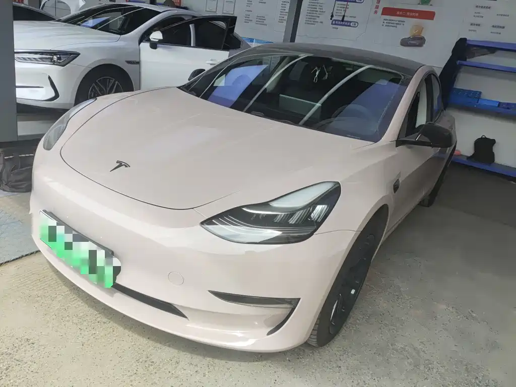 Tesla Model 3 2019 — фото 1