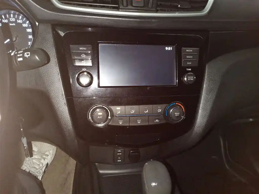 Nissan Qashqai 2017 — фото 12