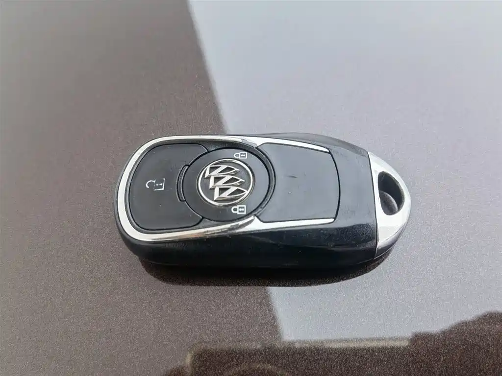 Buick Envision Plus 2020 — фото 19