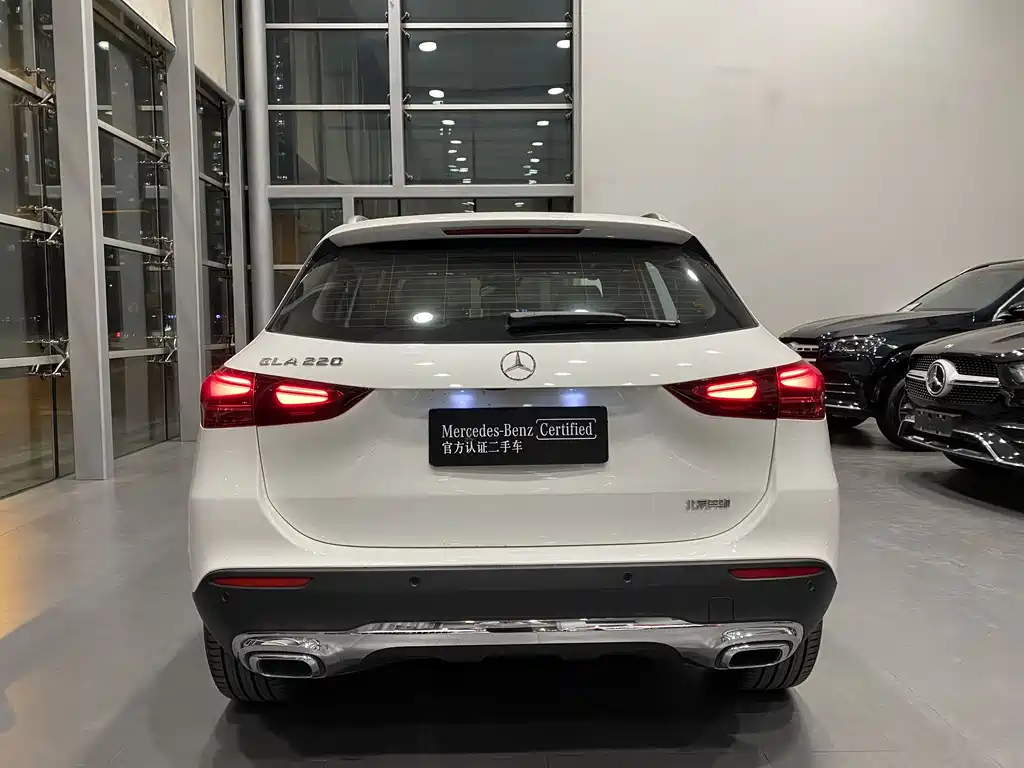 Mercedes-Benz GLA 2024 — фото 16