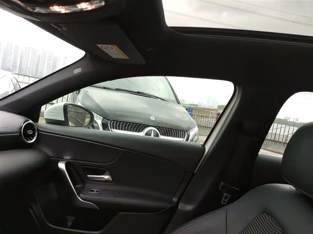 Mercedes-Benz A-Class 2020 — фото 11