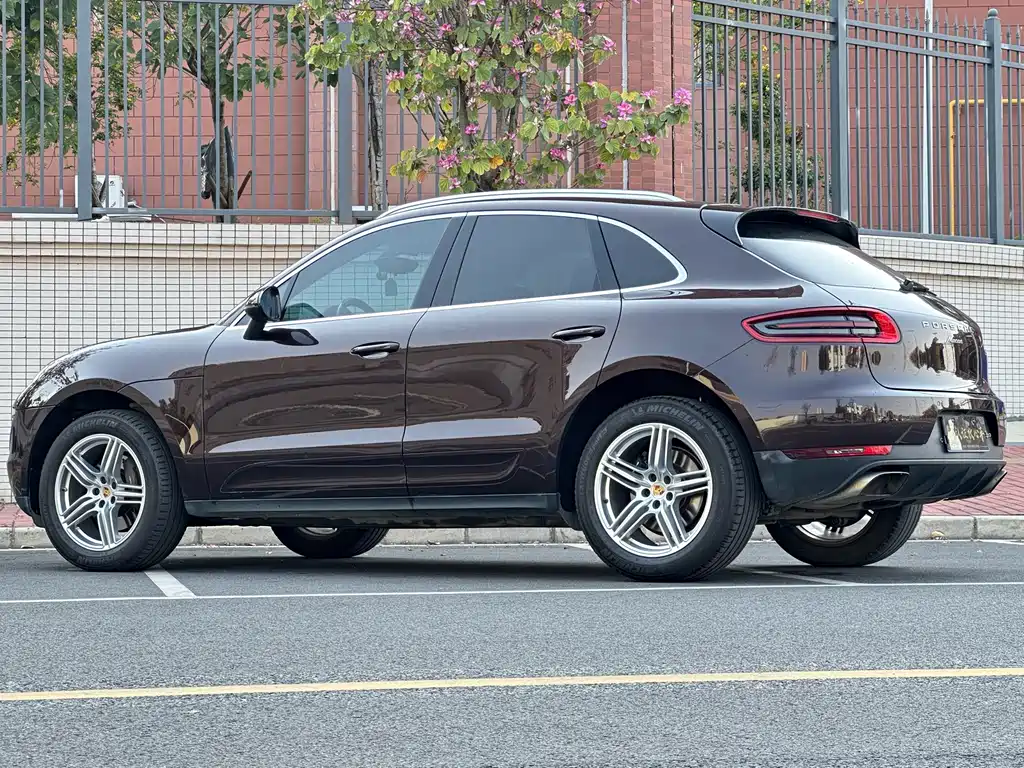 Porsche Macan 2016 — фото 4