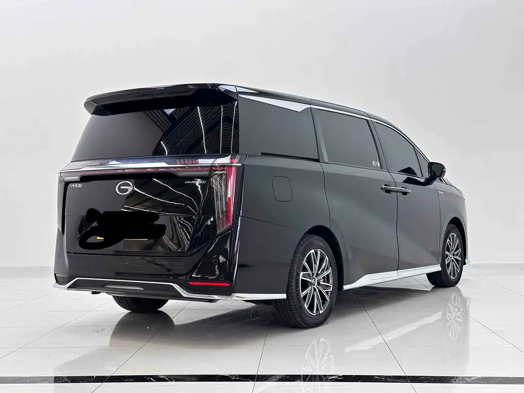 GAC Motor Trumpchi M8 2024 — фото 3