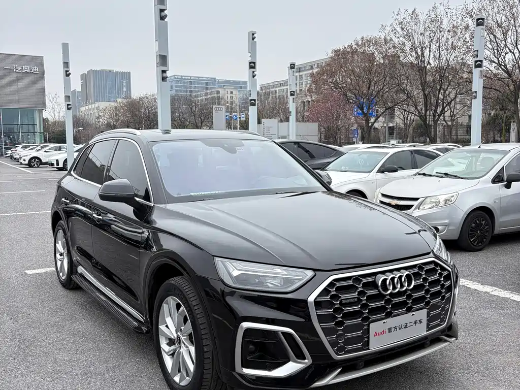 Audi Q5L 2022 — фото 3