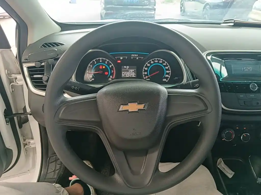 Chevrolet Cavalier 2018 — фото 11