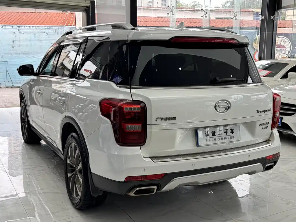 GAC Motor Trumpchi GS8 2017