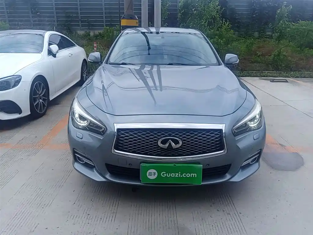 Infiniti Q50L 2017 — фото 3