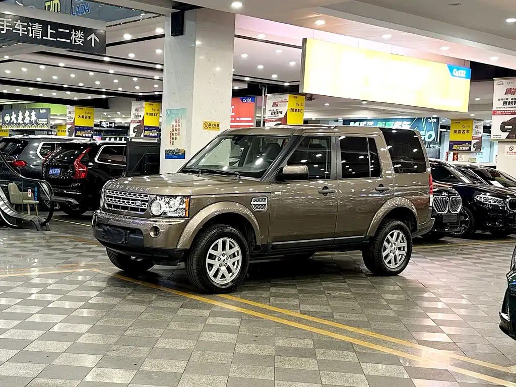 Land Rover Discovery 2011 — фото 1