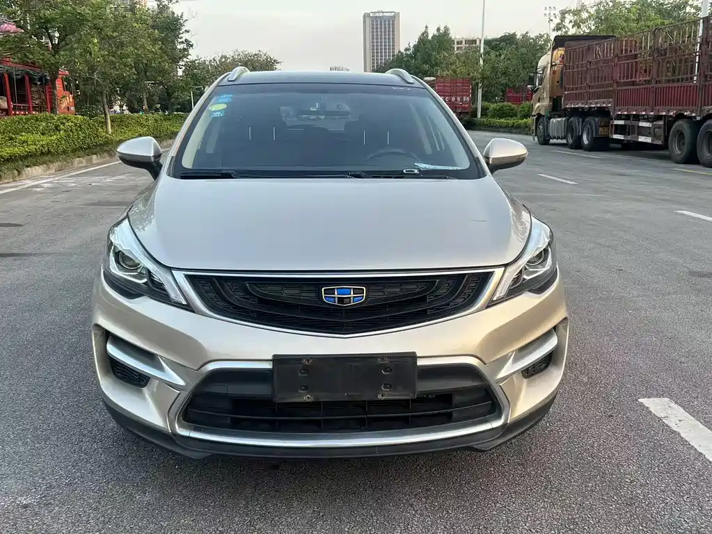 Geely Emgrand GS 2017 — фото 2