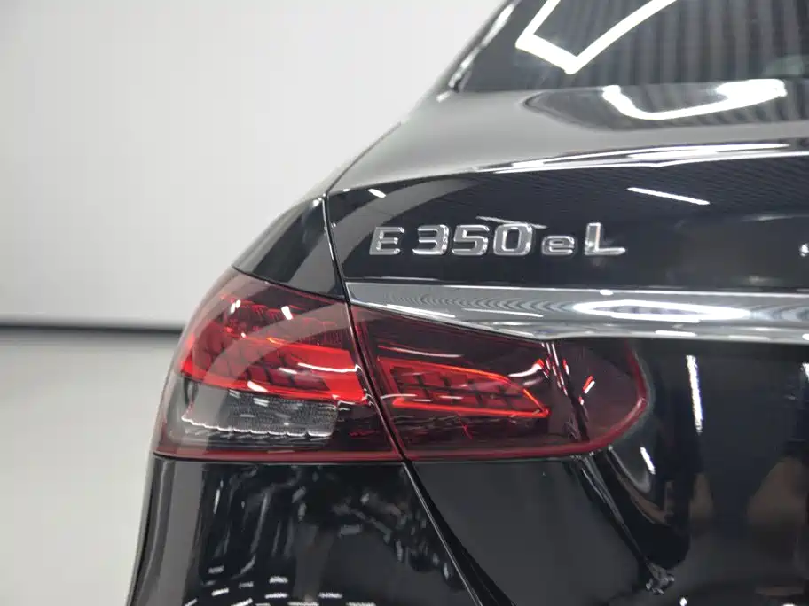 Mercedes-Benz E-Class New Energy 2023 — фото 25