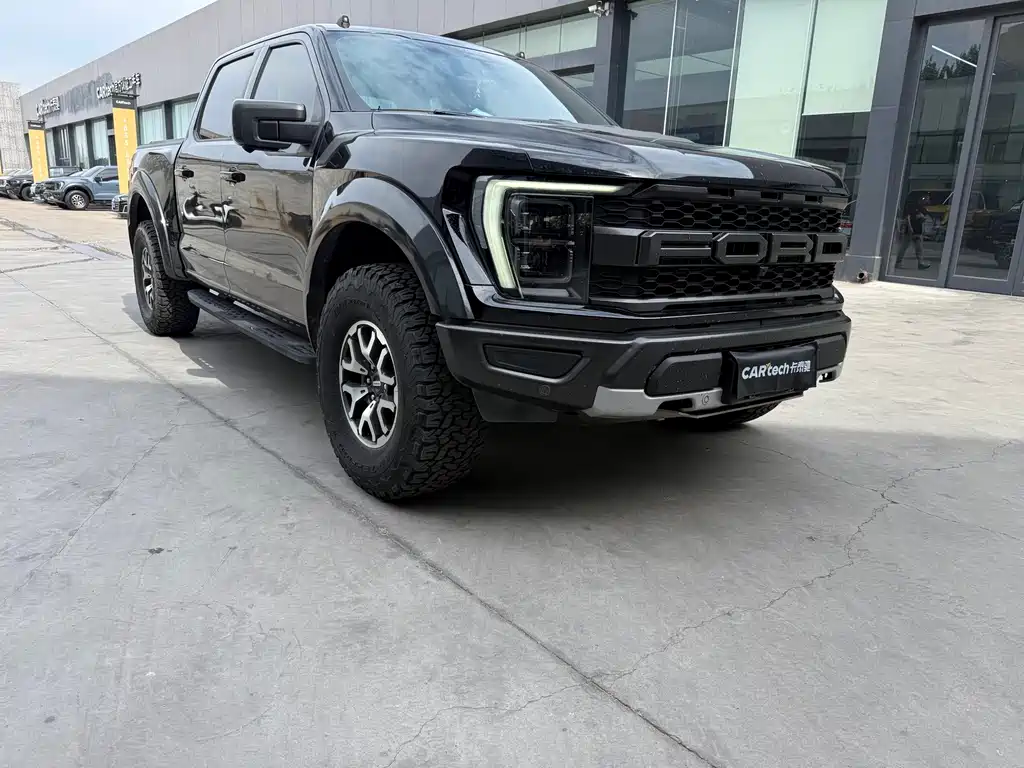 Ford F-150 Raptor 2024
