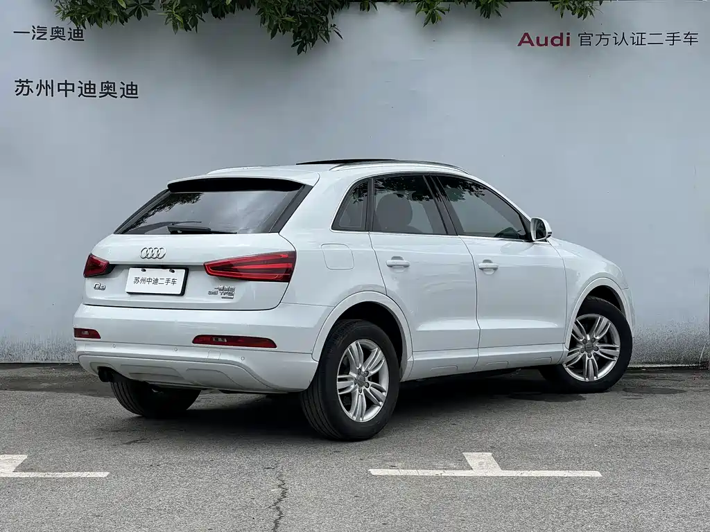 Audi Q3 2014 — фото 4