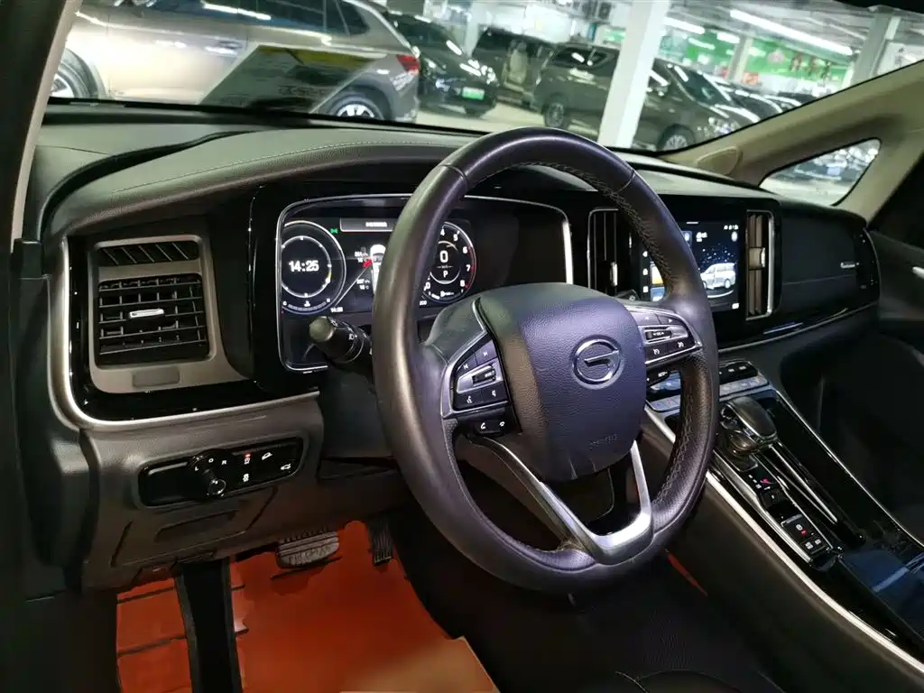 GAC Motor Trumpchi M8 2022 — фото 10