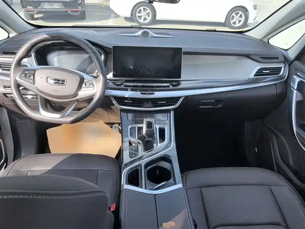 Geely Jiaji 2021