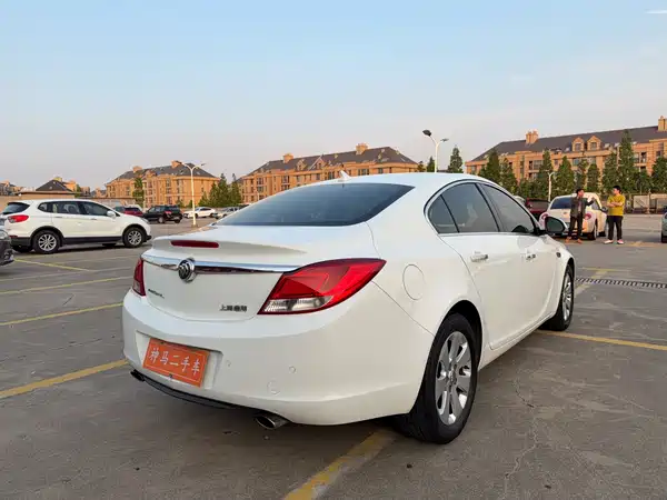 Buick Regal 2012