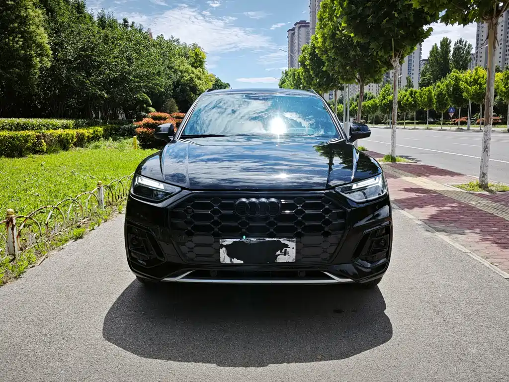 Audi Q5L 2024